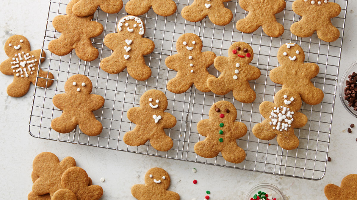 Gingerbread Men Cookies Recipe (with CBD)